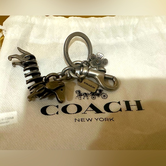 COACH SKELE DACHSHUND TEA ROSE BAG CHARM FOB - Picture 2 of 6